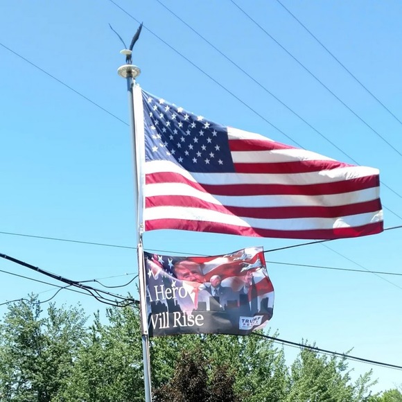 Meet your Posher, Charlene - Picture 1 of 1